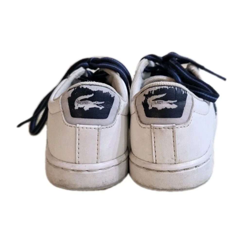 Lacoste Kids' Carnaby Evo Sneaker, White Navy Synthetic, Size 12